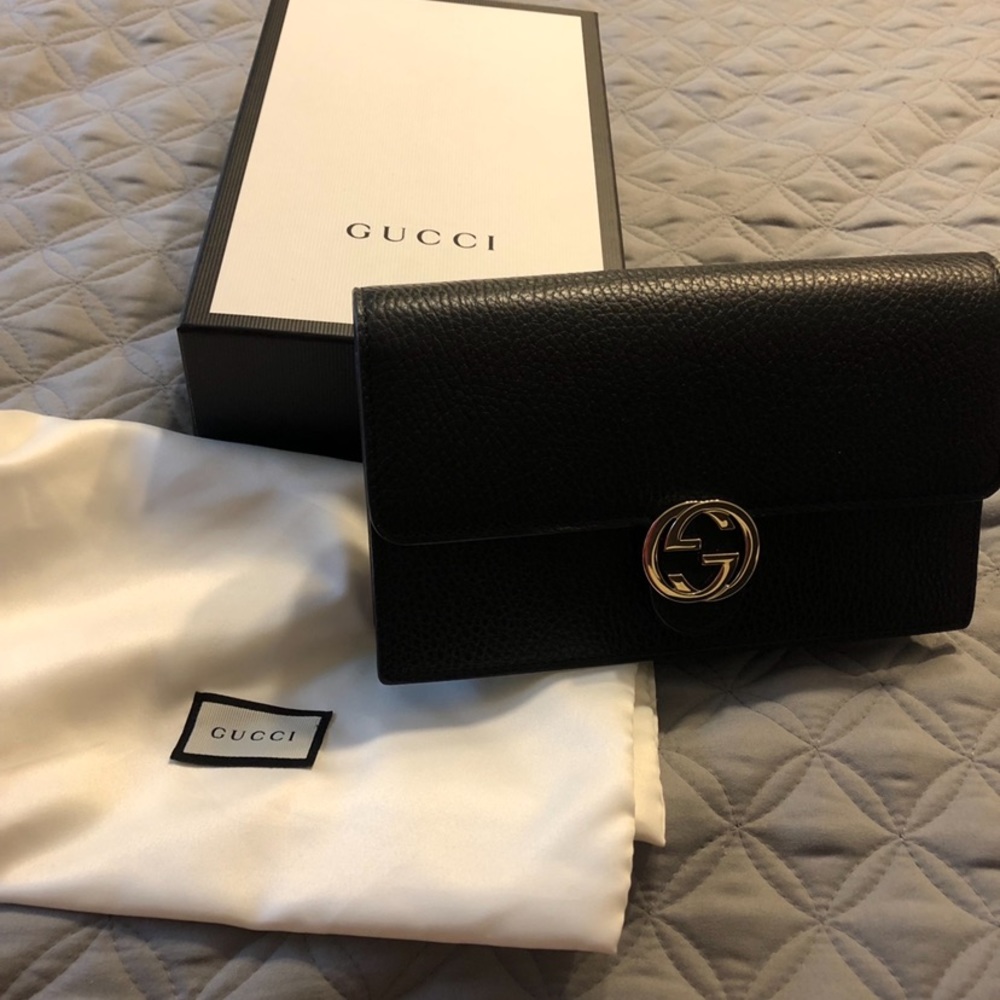 gucci dollar calfskin interlocking g chain wallet
